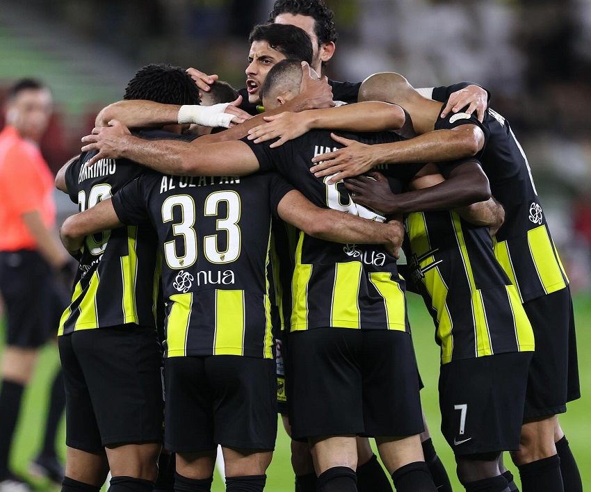 لاعبو اتحاد جدة