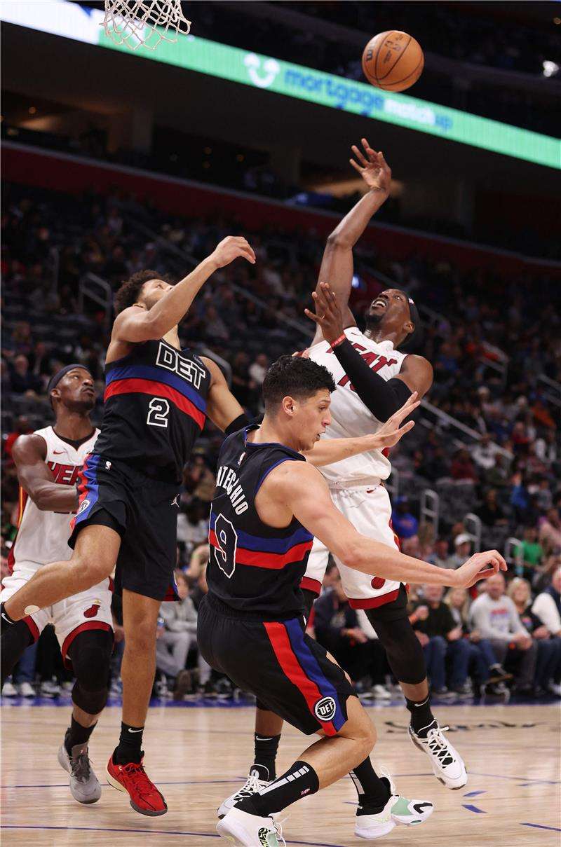 من مواجهة ميامي هيت أمام ديترويت بيستونز