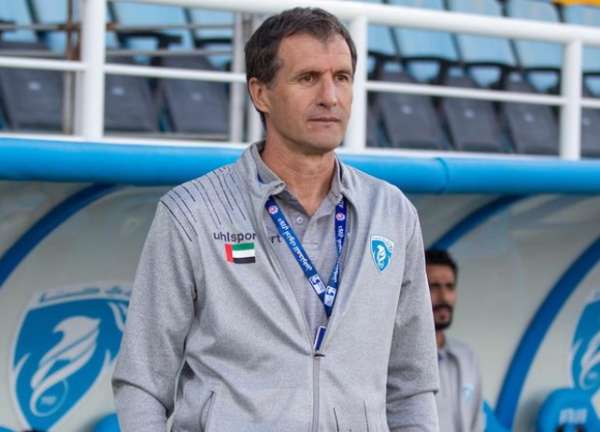 نيناد فانيك