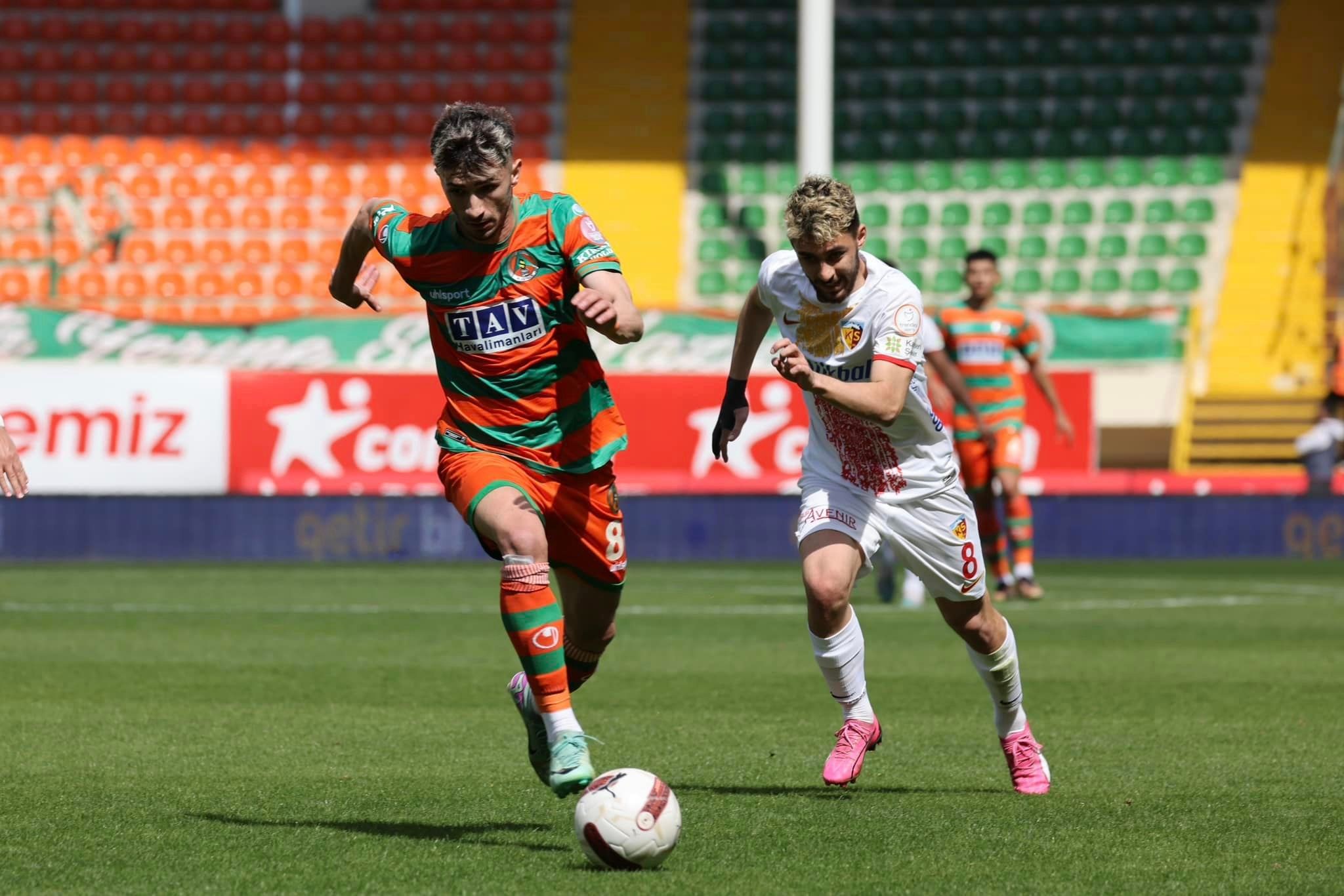 من المواجهة