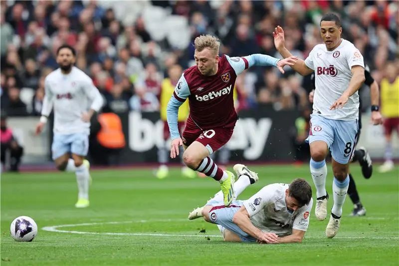 ?i=albums%2fmatches%2f2368687%2f20240317-afp_34lr9em_afp