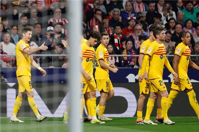 لاعبو برشلونة