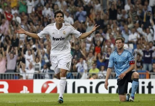 2011-09-27t204448z_01_pdh506_rtridsp_3_soccer-champions_reuters