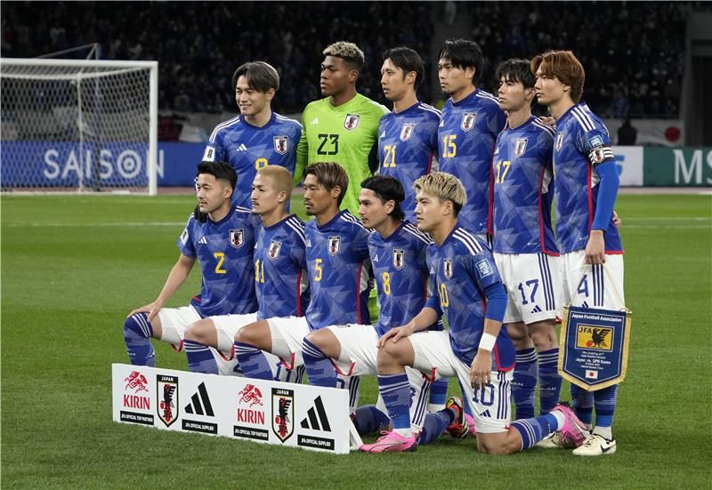 لاعبو منتخب اليابان