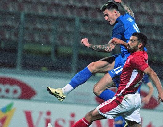 من المواجهة