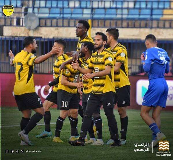 فرحة لاعبي الحسين إربد