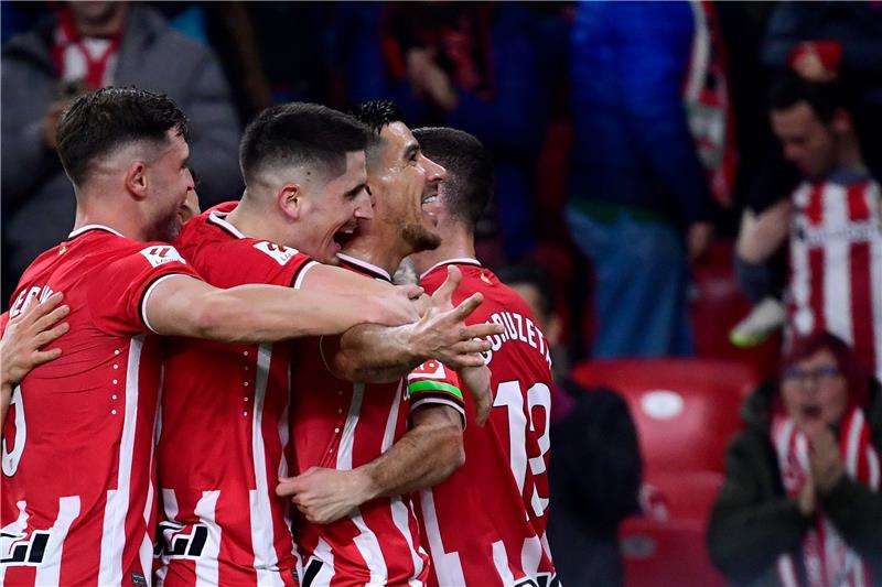 لاعبو أتلتيك بيلباو