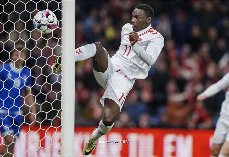 ?i=epa%2fsoccer%2f2024-03%2f2024-03-26%2f2024-03-26-11245783_epa