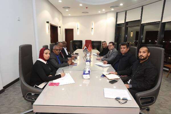 من الاجتماع