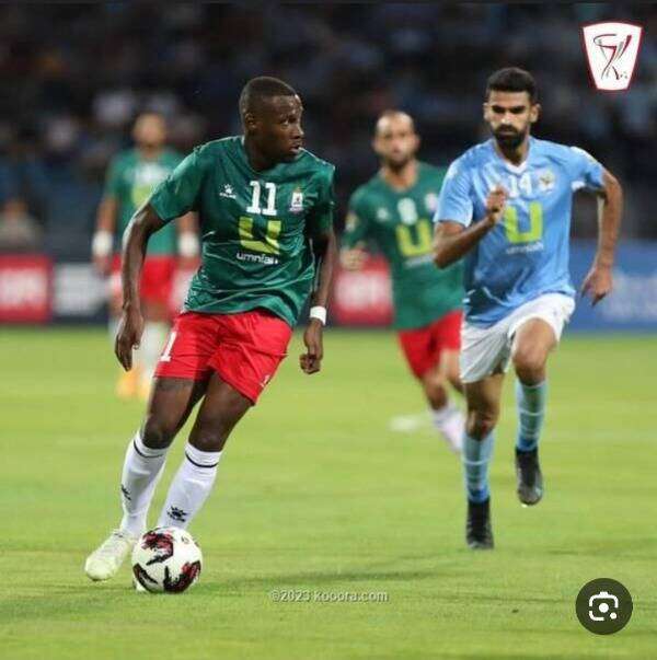 لقاء سابق بين الفريقين