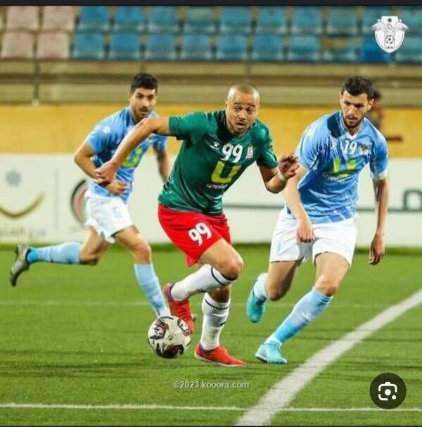 لقاء سابق بين الفريقين