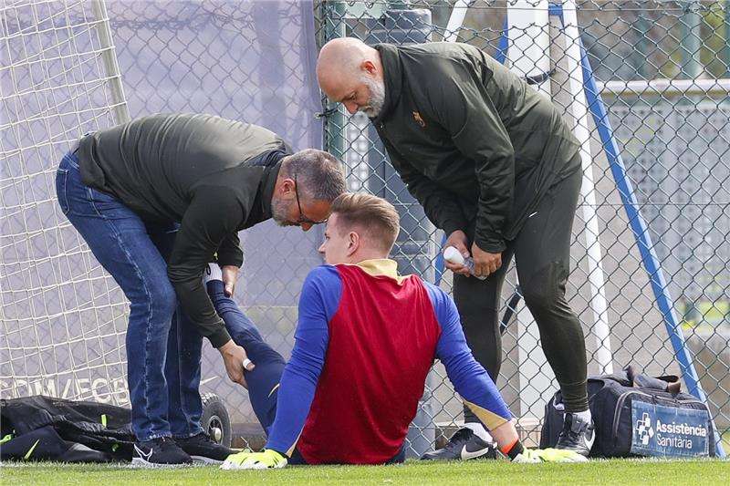 لاعبو برشلونة