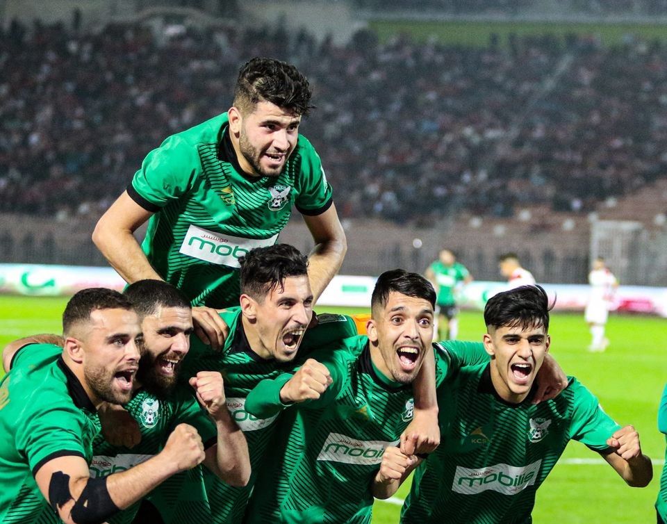 فرحة لاعبي قسنطينة