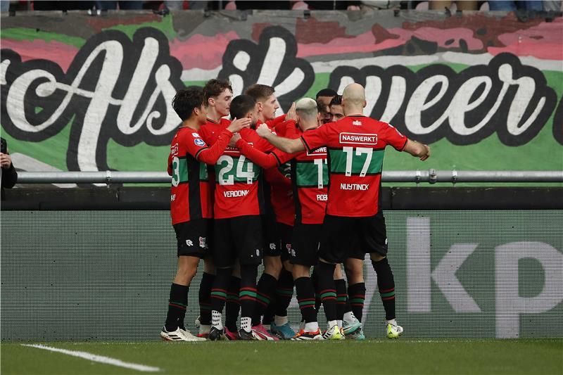 لاعبو نيمجن