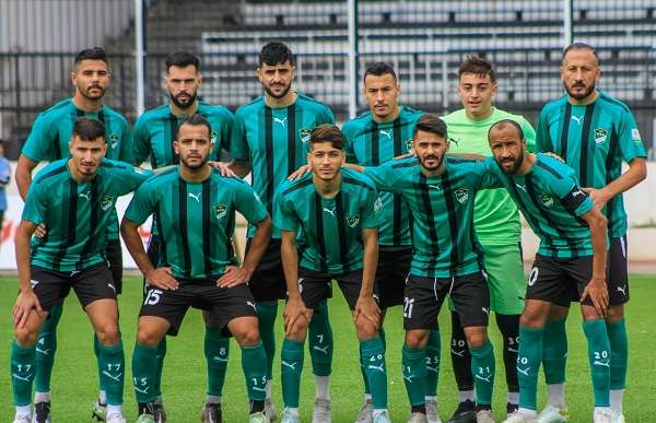 لاعبو اتحاد بسكرة