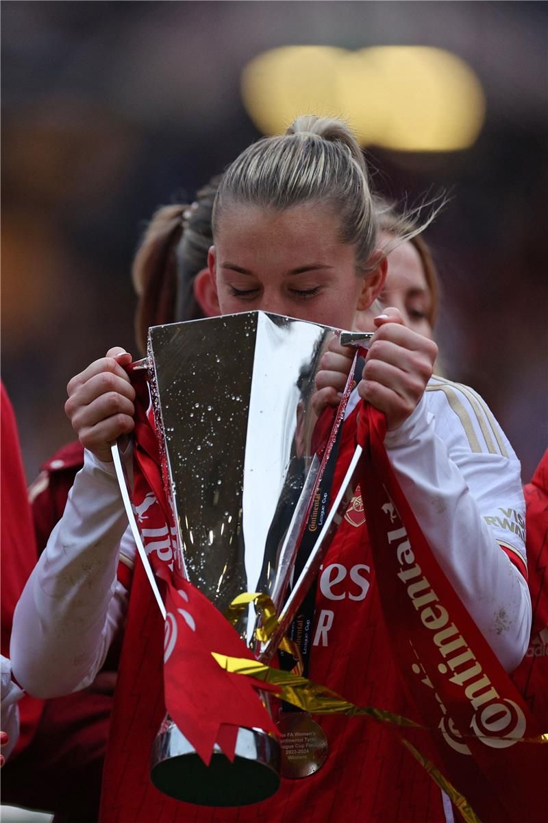 إليسيا روسو