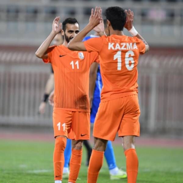 لاعبو كاظمة