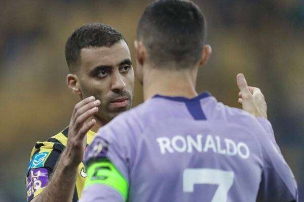 رونالدو وحمد الله