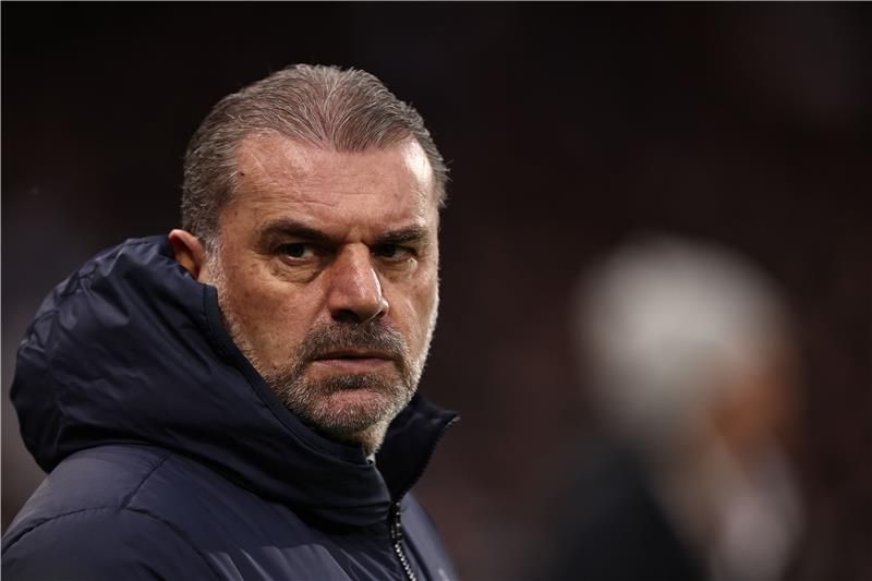 أنجي بوستيكوجلو