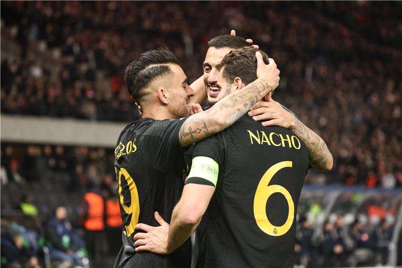 سيبايوس وناتشو وخوسيلو