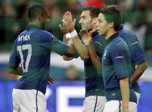 2011-10-07t204337z_01_gfm14_rtridsp_3_soccer-euro_reuters