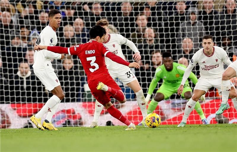 ليفربول ومانشستر يونايتد