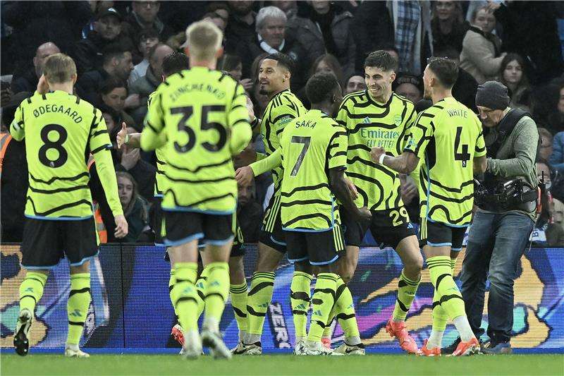 لاعبو آرسنال