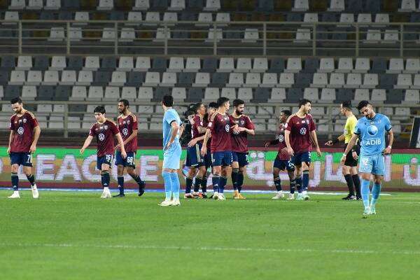 لاعبو الوحدة