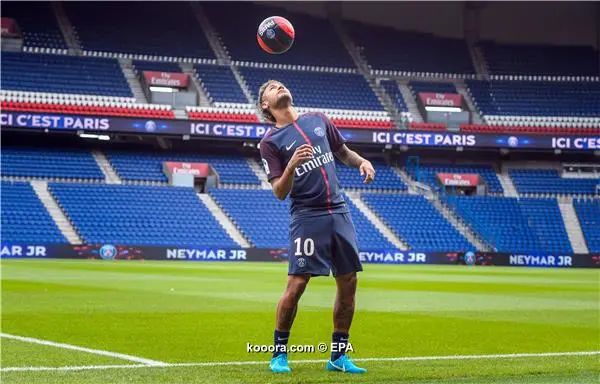 ?i=epa%2fsoccer%2f2017-10%2f2017-10-12%2f2017-10-12-06260430_epa