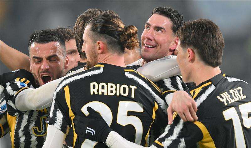 لاعبو يوفنتوس