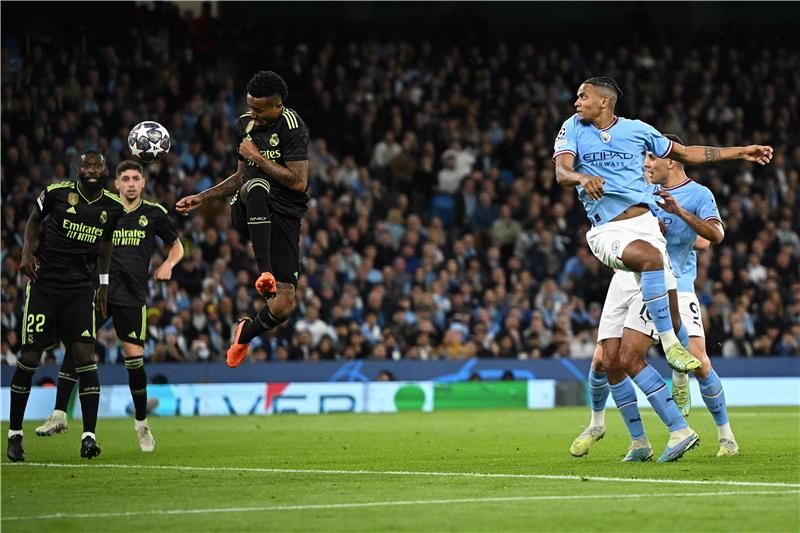 لقاء سابق بين ريال مدريد ومانشستر سيتي