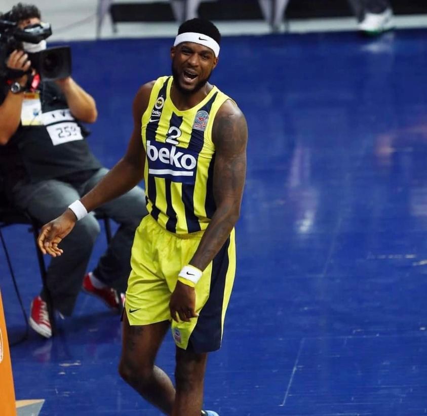 جوني هاميلتون