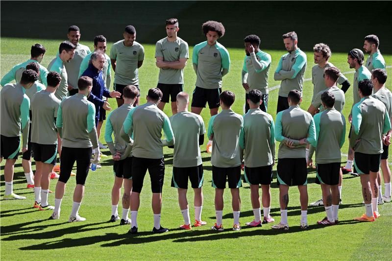 لاعبو أتلتيكو مدريد