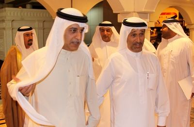 الشيخ سلمان بن ابراهيم خلال استقبال يوسف السركال