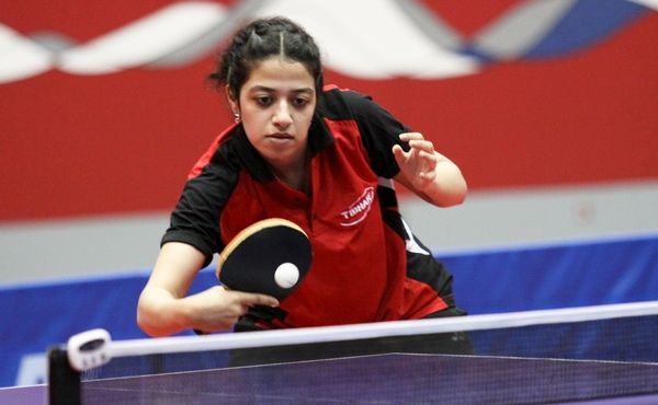 نجمة الطاولة البحرينية كلثم