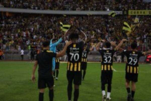 لاعبو الاتحاد