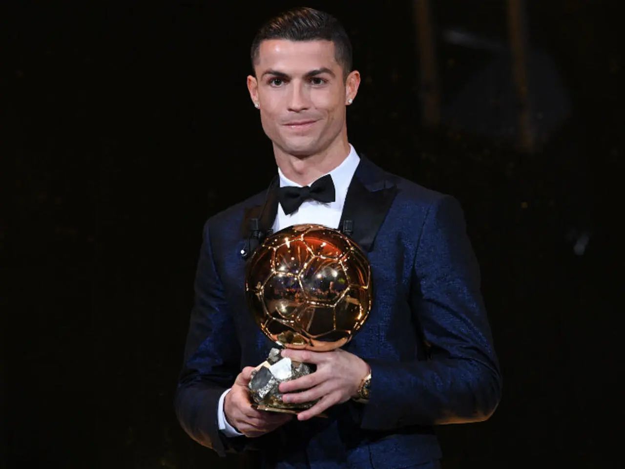 ?i=mohamed_said%2ffootball-ballon-or-cristiano-ronaldo-leo-messi-neymar_0