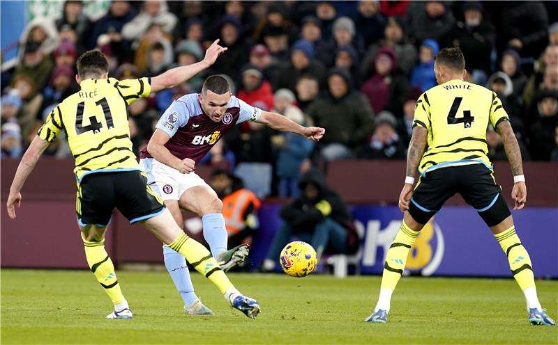 آرسنال وأستون فيلا