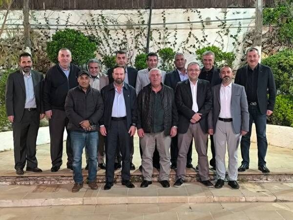 من الاجتماع