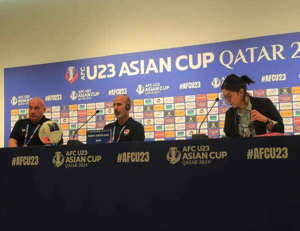 من المؤتمر الصحفي