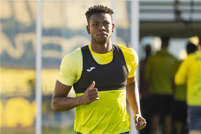 ييرسون موسكيرا