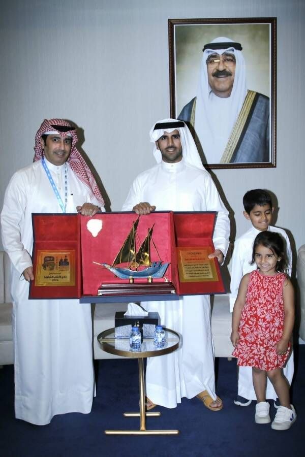 من افتتاح مونديال هوكي الجليد