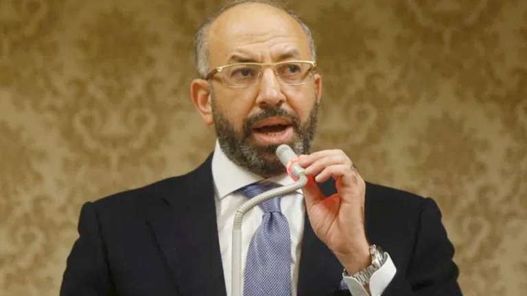 حسام المندوة