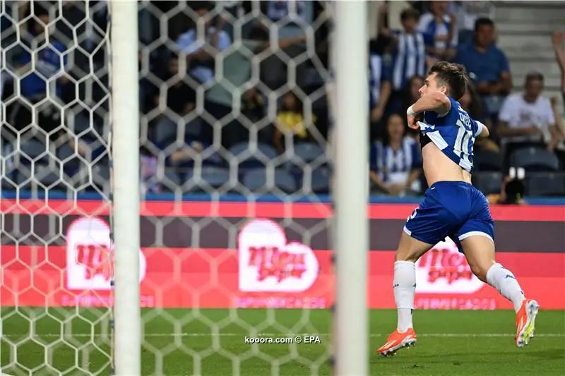 ?i=epa%2fsoccer%2f2024-04%2f2024-04-17%2f2024-04-17-11285395_epa
