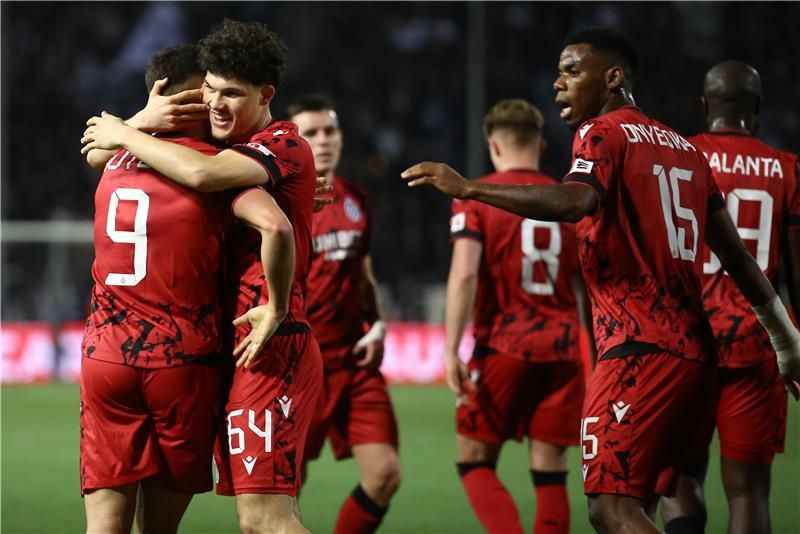 فرحة لاعبي كلوب بروج