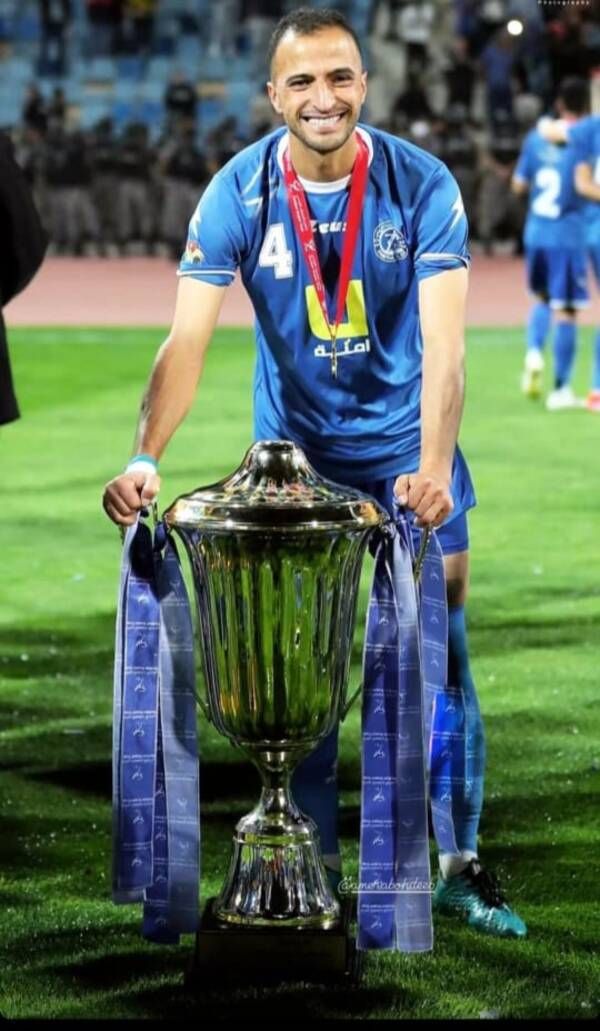 عامر أبو هضيب