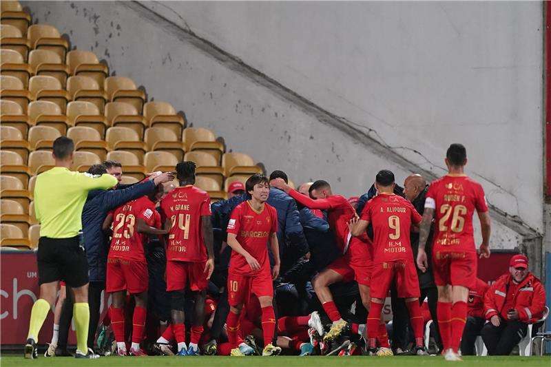 لاعبو جيل فيسنتي