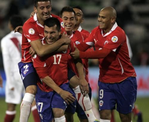 2011-10-12t015035z_01_ema34_rtridsp_3_soccer-world_reuters