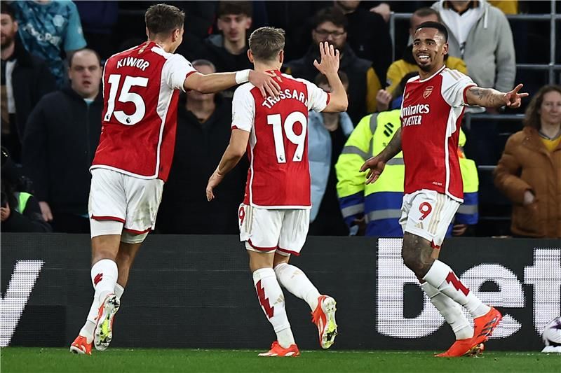 لاعبو آرسنال