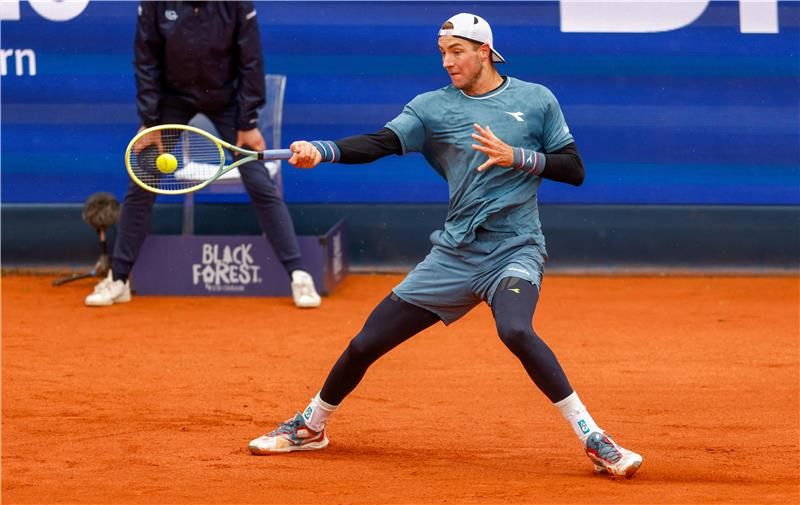 يان لينارد شترف